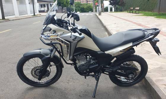 HONDA XRE 300 SAHARA ADVENTURE 